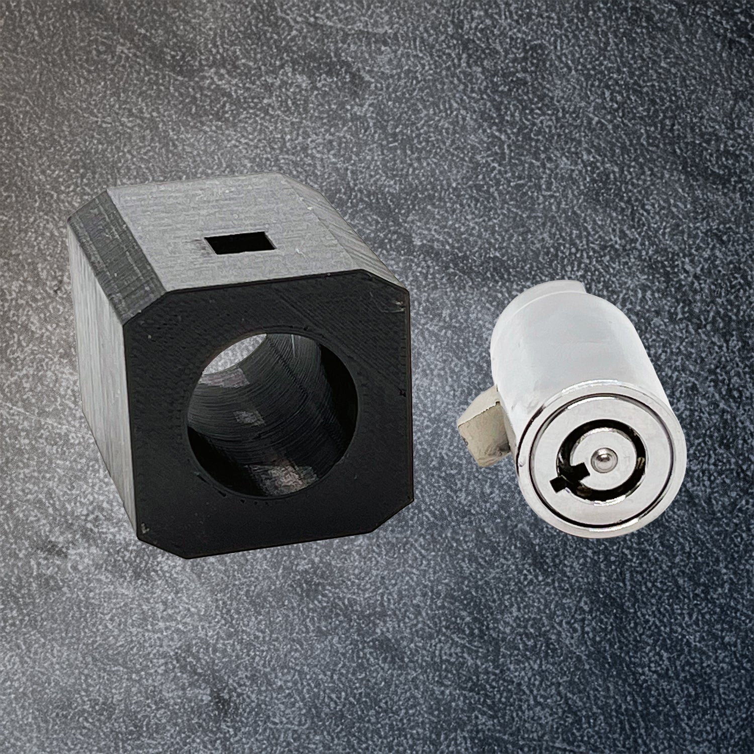 Round Tubular Lock Holder
