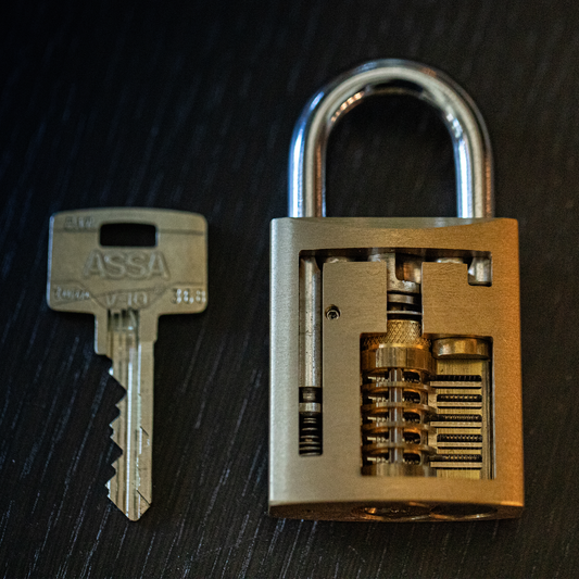 CHOP SHOP ASSA Twin V-10 Cutaway in General Lock Padlock Body by Jordan the Locksmith
