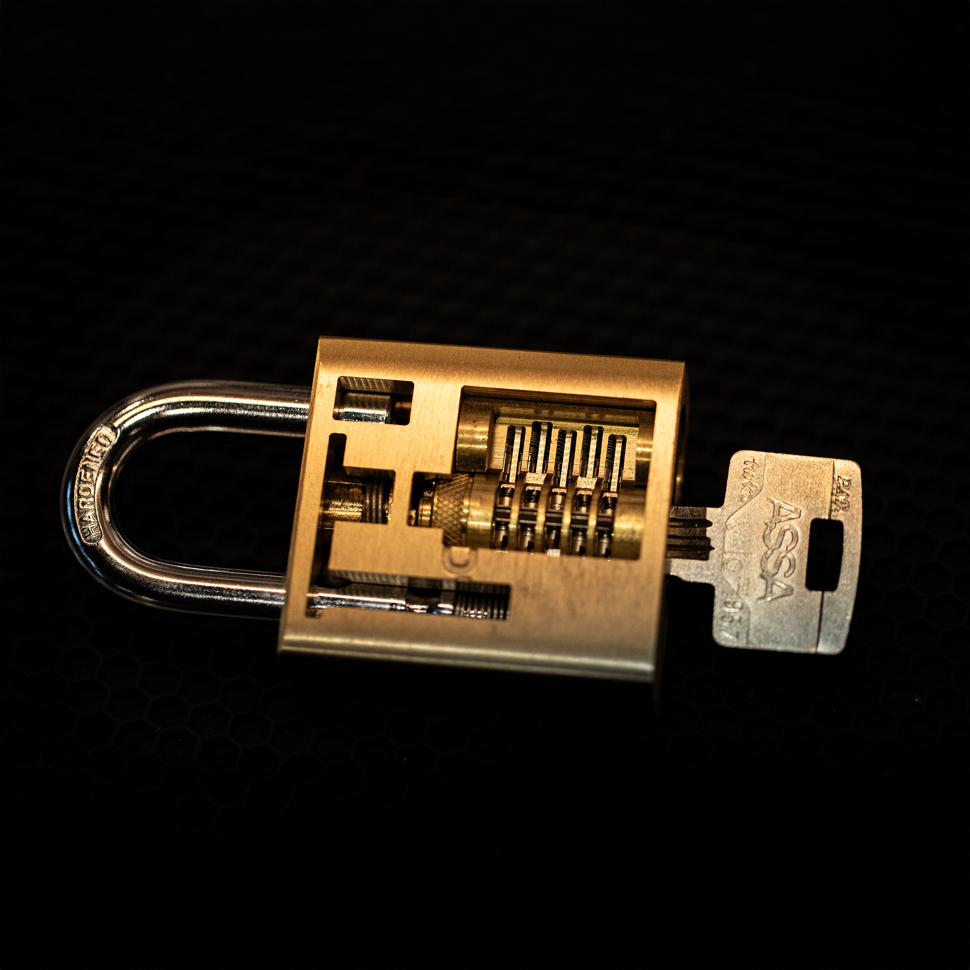 Assa Twin V-10 KIK in Schlage PL2741 Padlock Body by Jordan the Locksmith