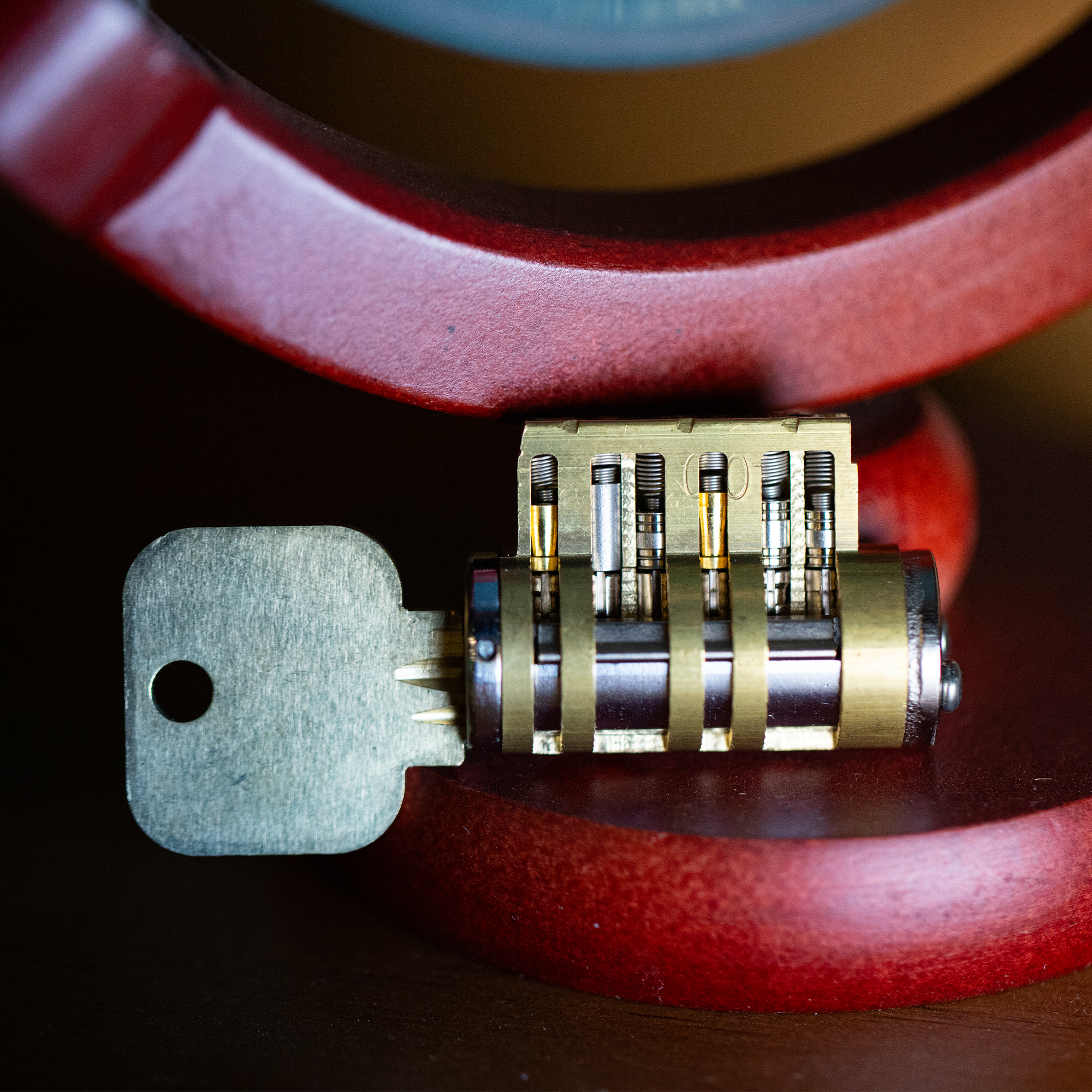 Medeco Biaxial KIK Cutaway by Jordan the Locksmith